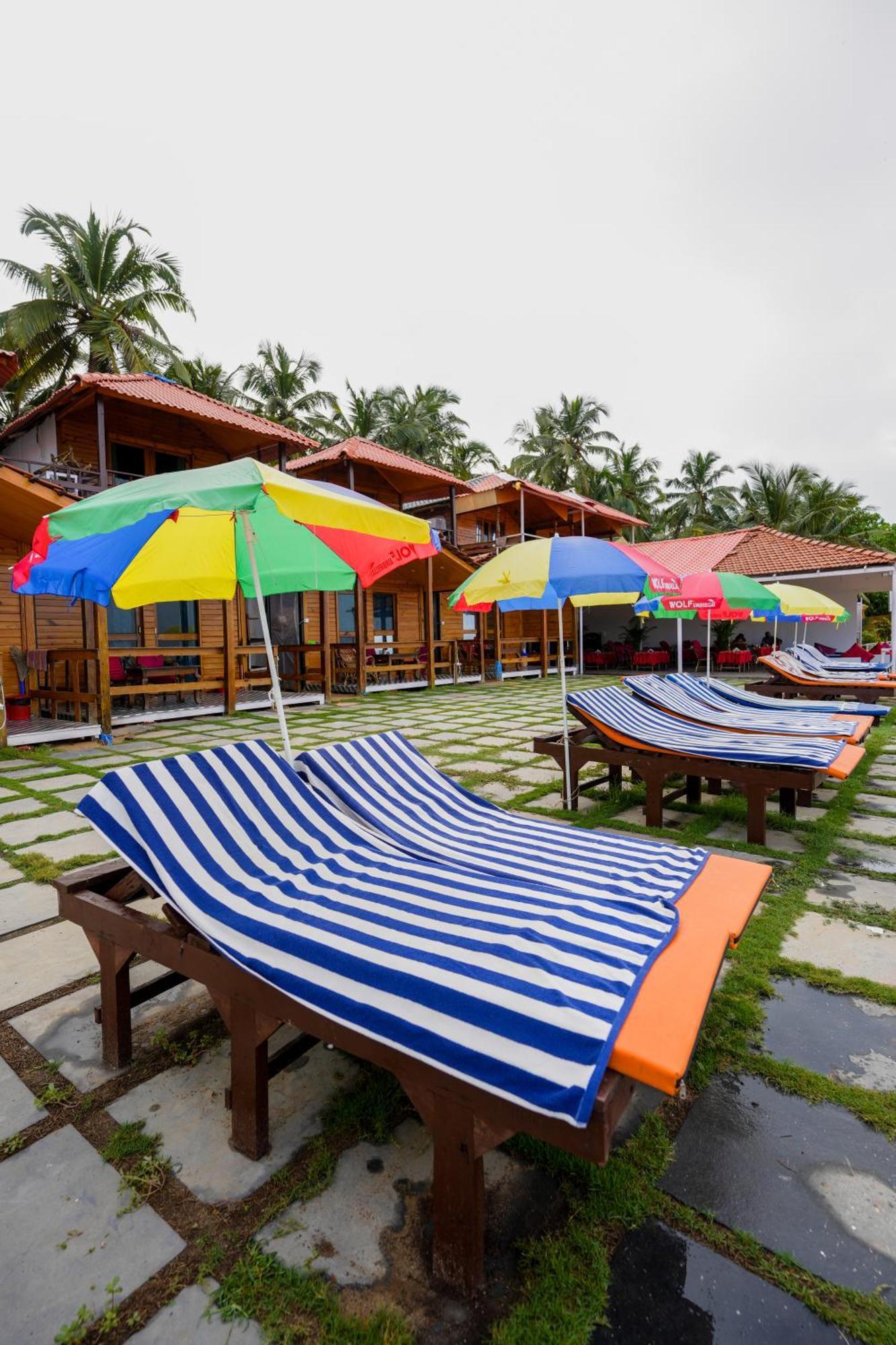 Om Sai Beach Resort Agonda Exterior photo