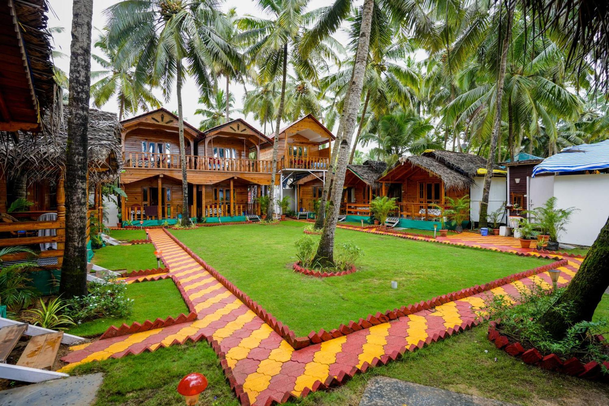 Om Sai Beach Resort Agonda Exterior photo